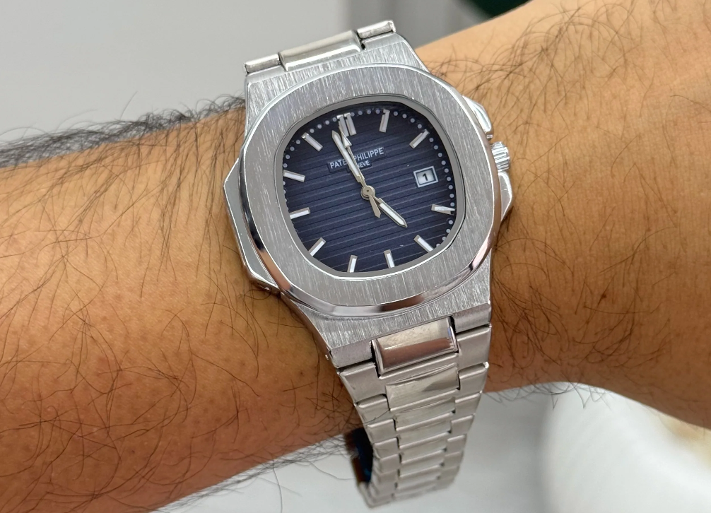 Patek phlippe metal